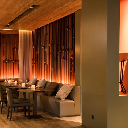 Resort Saccharum - And - Savoy Signature 5*