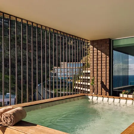 Hotel Saccharum - And - Savoy Signature Calheta (Madeira)