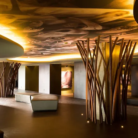 Saccharum - And - Savoy Signature Hotel Calheta (Madeira)