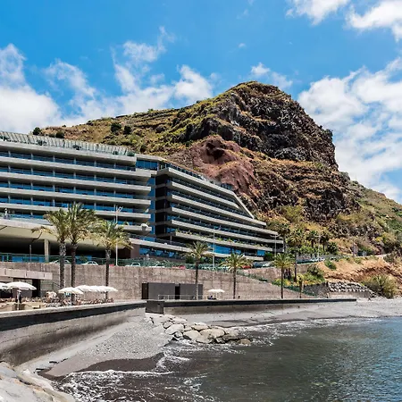 Saccharum - And - Savoy Signature Hotel Calheta (Madeira)