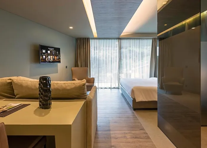 Hotel Saccharum - And - Savoy Signature