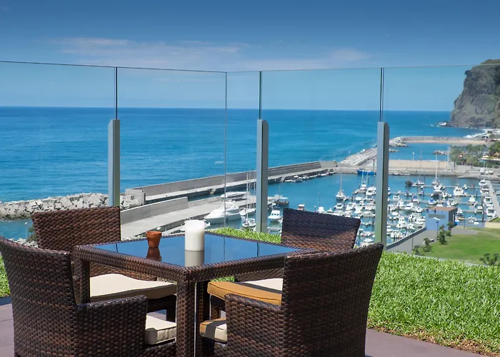 Saccharum - And - Savoy Signature קלייטה