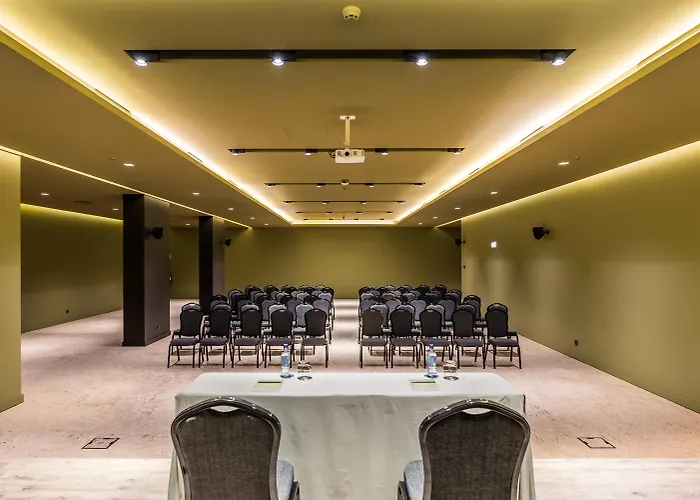 Saccharum - And - Savoy Signature מלון 5*