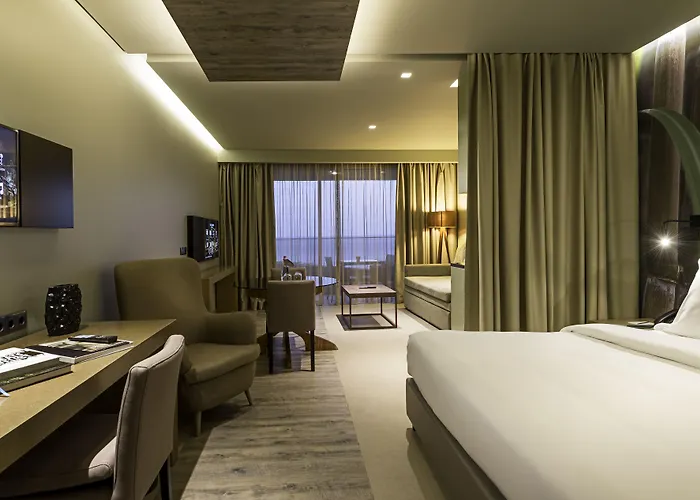 Hotel Saccharum - And - Savoy Signature