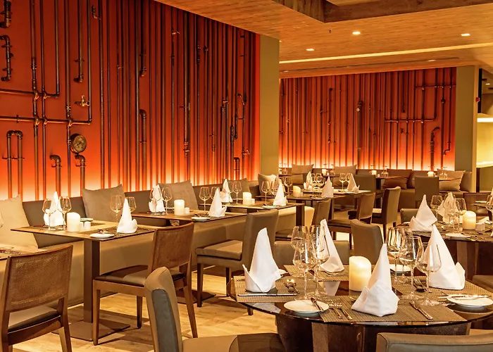 Saccharum - And - Savoy Signature 5* Calheta (Madeira)