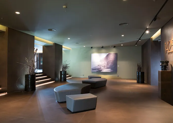 Hotel Saccharum - And - Savoy Signature Calheta (Madeira)